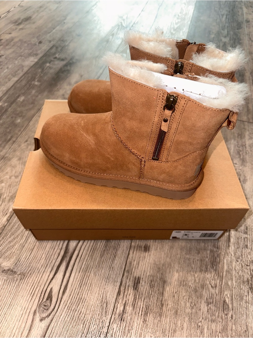 UGG Classic Mini Double Zip Boots in Chestnut